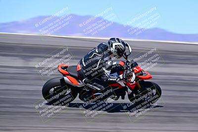 media/Mar-25-2024-Moto Forza (Mon) [[8d4319bd68]]/3-Intermediate Group/Session 3 (Bowl)/